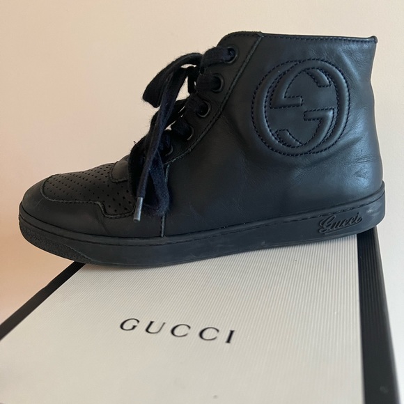 COPY - Gucci sneaker. Unisex size 32 genuine leather. Authentic. - Picture 1 of 3